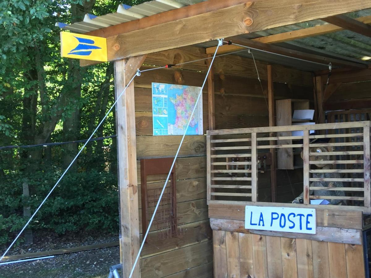 Jolie Halte Normande Lägenhet Balines Exteriör bild